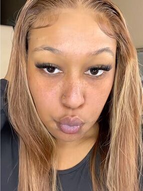 Blonde Lace Front Wig - Natural Honey Blonde
